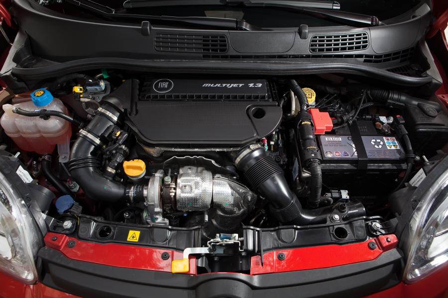  Fiat Panda 2012 года  (фото 100 из 277)